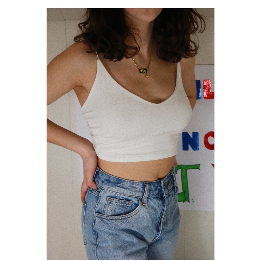BOOHOO WHITE TANK TOP🤠